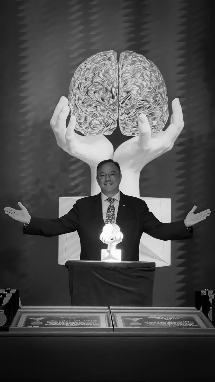 Prof. Dr. Türker Kılıç